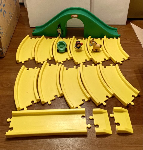 Vintage 1984 little - little, tikes