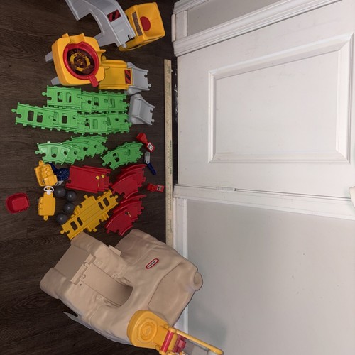 Little tikes big - little, adventures