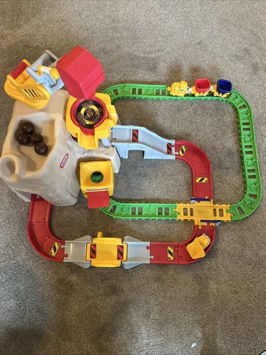 Little tikes big adventures - tikes,